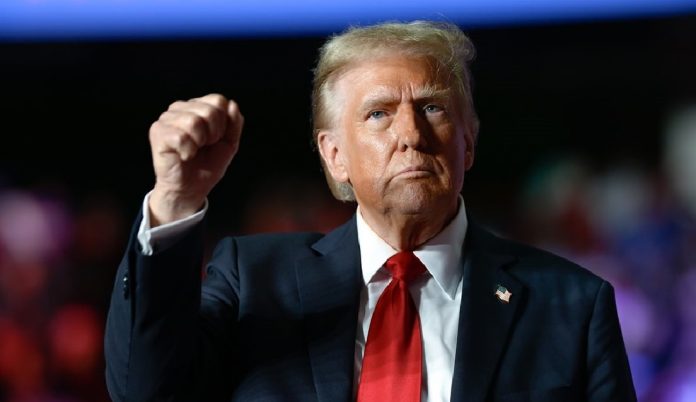 Трамп полностью прекратил военную поддержку Украины со стороны США