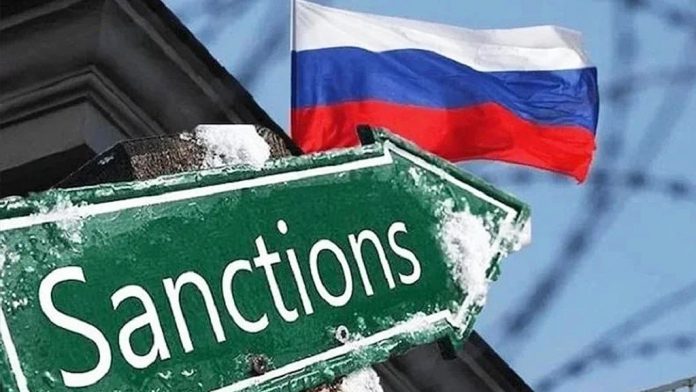 ЕС готовит 18-й пакет санкций против России, затрагивающий теневой флот, нефтяной сектор и военно-промышленные поставки. ЕС готовит 18-й пакет санкций против России, затрагивающий теневой флот, нефтяной сектор и военно-промышленные поставки.