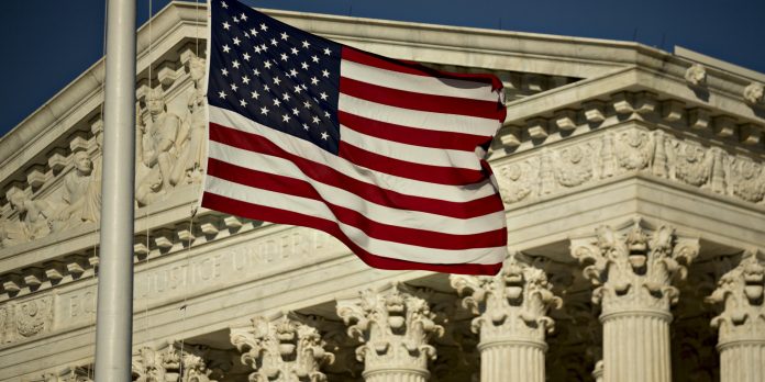 Федеральный суд США остановил попытку администрации Трампа запретить Гарварду принимать иностранных студентов. Суд обязал Белый дом отчитаться в течение 72 часов. Федеральный суд США остановил попытку администрации Трампа запретить Гарварду принимать иностранных студентов. Суд обязал Белый дом отчитаться в течение 72 часов.