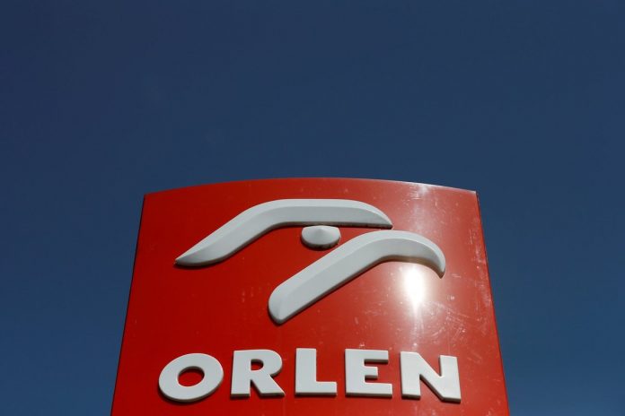 Orlen официально прекращает закупки российской нефти для чешского НПЗ 