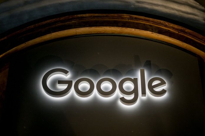 Индия вызывает руководителей Google и Meta на допрос по делу об отмывании денег через приложения для ставок — речь идёт о возможном нарушении рекламного запрета. Индия вызывает руководителей Google и Meta на допрос по делу об отмывании денег через приложения для ставок — речь идёт о возможном нарушении рекламного запрета.