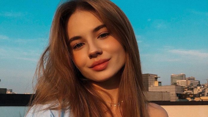 Лиза Василенко — модель OnlyFans из Украины. Рост, вес, размер груди, биография, Instagram, карьера и интересные факты о звезде OnlyFans. Лиза Василенко — модель OnlyFans из Украины. Рост, вес, размер груди, биография, Instagram, карьера и интересные факты о звезде OnlyFans.