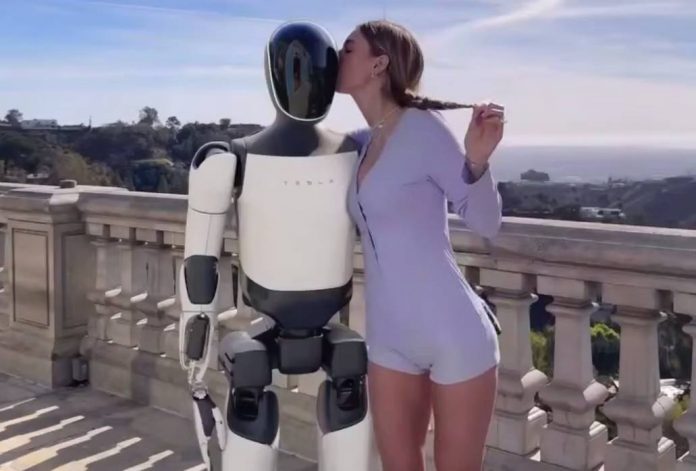 Анна Малигон, модель OnlyFans, сняла видео с роботами Tesla Optimus по приглашению Илона Маска, продемонстрировав возможности новейших технологий. Анна Малигон, модель OnlyFans, сняла видео с роботами Tesla Optimus по приглашению Илона Маска, продемонстрировав возможности новейших технологий.