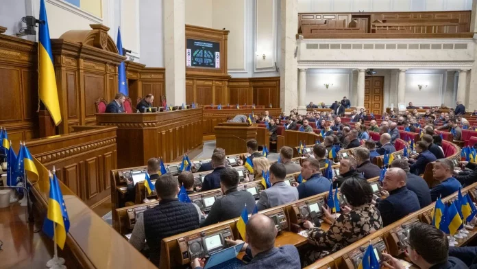 Верховная Рада приняла закон Зеленского, укрепляющий независимость НАБУ и САП. Закон вводит новые антикоррупционные и безопасностные меры. Верховная Рада приняла закон Зеленского, укрепляющий независимость НАБУ и САП. Закон вводит новые антикоррупционные и безопасностные меры.