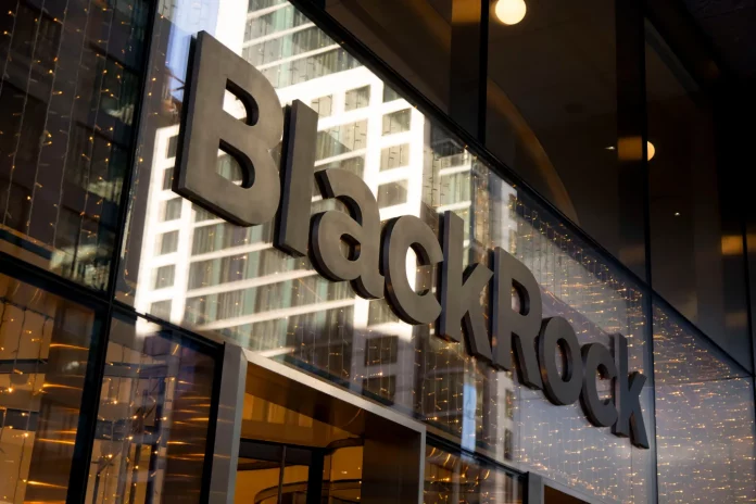 BlackRock инвестирует $11 миллиардов в газовую инфраструктуру на месторождении Jafurah в Саудовской Аравии.
