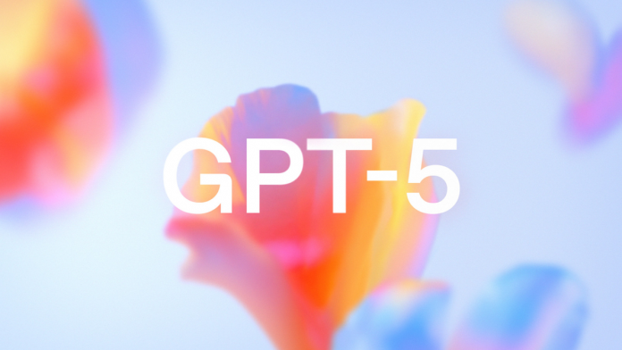 OpenAI представила GPT-5, новую модель ИИ с улучшенной точностью и мультимодальными возможностями, но с начальными проблемами.