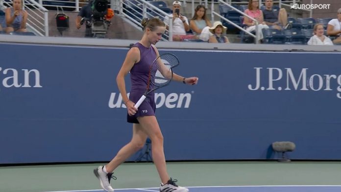 Элина Свитолина выбывает с Открытого чемпионата США 2025 года после поражения от Анны Бондар в первом раунде. Элина Свитолина выбывает с Открытого чемпионата США 2025 года после поражения от Анны Бондар в первом раунде.