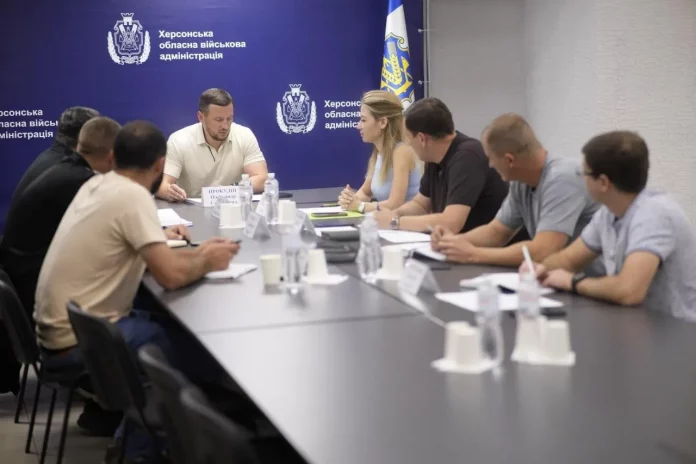 Херсонская ОВА приобрела 317 240 м² антидроновых сеток у луцкой предпринимательницы и бывшей вебкам-модели Наталии Борщевич за 6,3 млн грн.