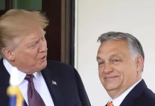 Венгрия не получит послаблений по санкциям США против российской нефти Дональд Трамп отказал Венгрии в исключении из санкций США на российскую нефть, несмотря на просьбу Виктора Орбана из-за зависимости страны от трубопроводов.