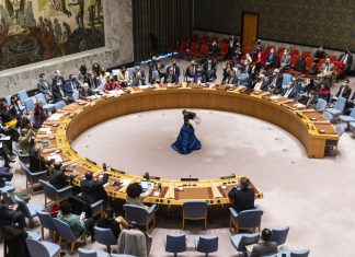 ООН сообщает о массовых преступлениях после захвата Эль-Фашира Силами быстрого реагирования После 500-дневной осады Эль-Фашир захвачен Силами быстрого реагирования. ООН сообщает о массовых убийствах, гуманитарной катастрофе и призывает к миру.