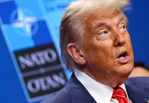 Трамп отказался поставлять Украине ракеты Tomahawk: «Иногда нужно дать битве исчерпаться» Дональд Трамп заявил, что не будет поставлять Украине ракеты Tomahawk, считая, что война должна «исчерпаться», сообщает КавПолит с ссылкой на CBS News.