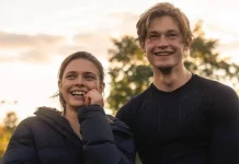 Премьера второго сезона сериала «Макстон Холл» на Prime Video — дата выхода, сюжет и актёры Сериал «Макстон Холл» возвращается на Prime Video 7 ноября с вторым сезоном, продолжая историю Руби и Джеймса по романам Моны Кастен.