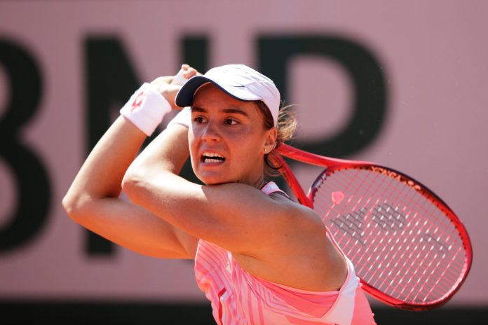 Ангелина Калинина вышла в полуфинал WTA 250 в Рабате, обыграв Анну Бондар 6:4, 7:5 после камбэка во втором сете