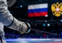 Российские фехтовальщики вернут флаг и гимн на турнирах FIE Российские фехтовальщики смогут выступать с флагом и гимном на турнирах FIE с чемпионата мира в Гонконге.