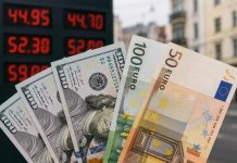 Курс валют 10 июня 2026 в Украине: доллар выше 45 грн, евро перешел за 52 грн Курс валют 10 июня вырос: доллар в банках продают выше 45 грн, евро поднялся за 52 грн. Где сегодня дешевле купить валюту.