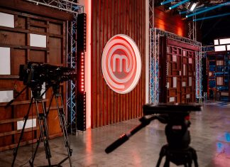 Где смотреть «МастерШеф» 31 выпуск 17 сезон: СТБ назвал время показа нового эпизода МастерШеф 17 сезон, 31 выпуск выйдет 20 июня в 19:00 на СТБ. Узнайте, где смотреть новый эпизод шоу онлайн после эфира.
