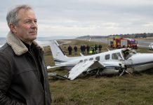 Сооснователь Ubisoft Клод Гиймо погиб при крушении Cessna 421 во Франции Клод Гиймо погиб в авиакатастрофе возле Ла-Боль во Франции. Вместе с сооснователем Ubisoft на борту Cessna 421 находился инструктор.