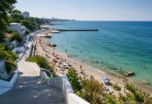 Где покупаться в Одессе в 2026 году: открытые пляжи, адреса и Google Maps Где покупаться в Одессе в 2026 году: открытые пляжи, адреса в Google Maps, список озер и лиманов, советы по безопасности и FAQ для отдыхающих.