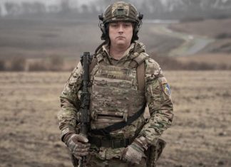 Командира 154-й отдельной механизированной бригады Владимира Кононникова нашли мёртвым Командира 154-й ОМБр Владимира Кононникова нашли мёртвым 28 июня. Полиция расследует обстоятельства смерти офицера.