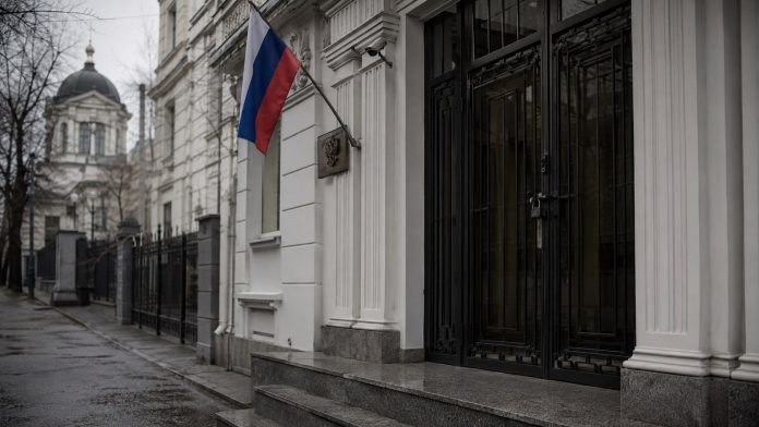 Российский культурный центр в Кишиневе закрылся 4 июля. Часть его образовательных и гуманитарных функций передали посольству РФ. Российский культурный центр в Кишиневе закрылся 4 июля. Часть его образовательных и гуманитарных функций передали посольству РФ.