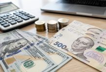 Курс доллара в Украине снизился 7 июля: сколько стоят валюта в банках и обменниках Курс доллара в Украине 7 июля снизился до 44,84 грн в банках. Узнайте, сколько стоят доллар и евро в обменниках и где курс выгоднее.