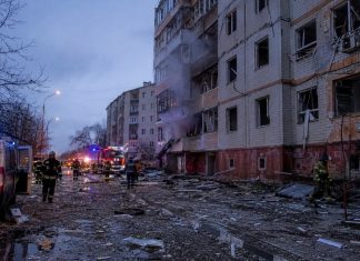 Атака беспилотников на Москву: власти РФ заявили о более чем 430 дронах Атака беспилотников на Москву 7 июля: власти РФ заявили о более чем 430 дронах, ограничениях в аэропортах и погибшем под Белгородом.