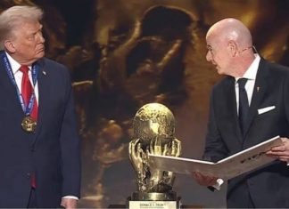 Скандал на ЧМ-2026: после звонка Трампа от Инфантино потребовали отставки Скандал на ЧМ-2026 усилился после звонка Трампа Инфантино и отмены дисквалификации Балогуна. От президента ФИФА потребовали отставки.