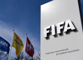 ФИФА обсудит возвращение российских команд после решения МОК ФИФА обсудит возвращение российских команд после решения МОК. Запрет пока действует, а окончательное решение примут футбольные федерации.