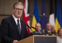 Стармер анонсировал план развертывания войск 25 стран в Украине после прекращения огня Стармер анонсировал план развертывания войск 25 стран в Украине после прекращения огня и раскрыл условия будущих гарантий безопасности.