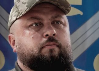 Кто возглавил 155-ю бригаду после скандала: что заявил полковник Андрей Крока 155-я бригада получила нового командира: Андрей Крока возглавил подразделение после ареста Станислава Лучанова и получил Боевое Знамя.