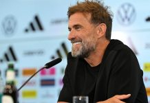 Юрген Клопп возглавил сборную Германии и подписал контракт до 2030 года Юрген Клопп возглавил сборную Германии и подписал контракт до 2030 года. Названы дата дебюта, задачи тренера и состав штаба.