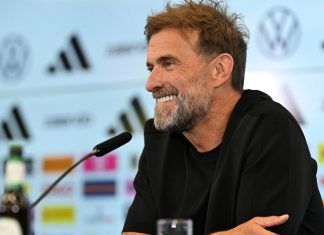Юрген Клопп возглавил сборную Германии и подписал контракт до 2030 года Юрген Клопп возглавил сборную Германии и подписал контракт до 2030 года. Названы дата дебюта, задачи тренера и состав штаба.