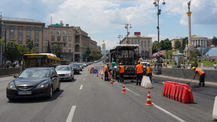 Ограничение движения в Киеве с 15 августа: где начнутся ремонты, какие улицы затронут работы и как изменятся автобусы и троллейбус № 34.