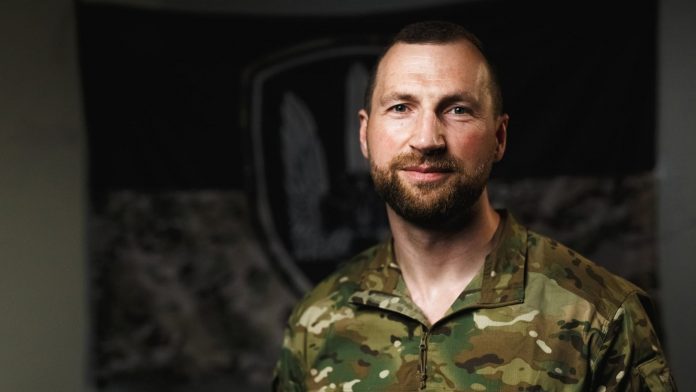 Евгений Хмара назначен министром обороны Украины: Рада дала 312 голосов. Новый глава Минобороны назвал приоритеты и задачи ведомства. Евгений Хмара назначен министром обороны Украины: Рада дала 312 голосов. Новый глава Минобороны назвал приоритеты и задачи ведомства.