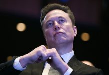 Илон Маск получил орден Свободы: за что Зеленский наградил главу SpaceX Илон Маск получил орден Свободы Украины по указу Зеленского. Что стало основанием для награждения и кому вручают эту государственную награду.