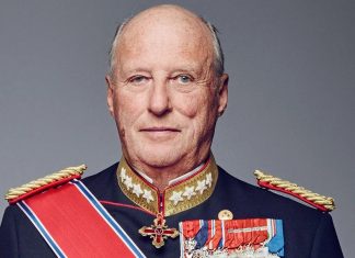 Умер король Норвегии Харальд V: кто занял престол после его смерти Умер король Норвегии Харальд V в возрасте 89 лет. Монарх скончался 28 августа в Осло, престол перешел к его сыну Хокону VIII.