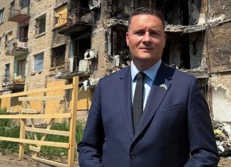 Новый глава Минобороны Британии в Киеве: Когда пройдет следующий «Рамштайн» Новый глава Минобороны Британии Вес Стритинг прибыл в Киев и анонсировал заседания «Рамштайн» в сентябре и начале октября.