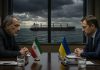Иран требует компенсацию от Украины за удар по судну в Каспийском море: чем угрожает Тегеран Иран требует компенсацию от Украины за удар по судну в Каспийском море и угрожает самостоятельно добиться возмещения ущерба.