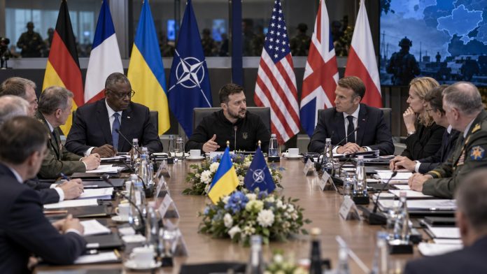 Рамштайн пройдет на следующей неделе: Украина и Германия обсудят усиление ПВО, финансирование обороны и совместное производство оружия.