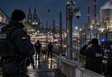 Германия усилит защиту от российских диверсий: Добриндт назвал 9 ключевых городов Германия усилит защиту от российских диверсий: МВД расширит силы против дронов, применит ИИ и создаст национальный «Кибердом».