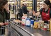 «Ашан» ввел ограничения на продукты: какие товары теперь продают максимум по 6 единиц Ограничения в «Ашане» ввели на яйца, сахар, муку, крупы, масло и другие продукты. Что можно купить и какие лимиты действуют в одном чеке.