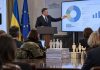 Госбюджет Украины на 2027 год: 4,885 трлн грн на оборону и рост зарплат врачей и учителей Госбюджет Украины на 2027 год предусматривает 7,272 трлн грн расходов, 4,885 трлн грн на оборону и повышение зарплат врачам и учителям.