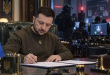 В Украине ввели уголовную ответственность за мошеннические колл-центры: Зеленский подписал закон Уголовная ответственность за мошеннические колл-центры введена в Украине: Зеленский подписал закон, предусматривающий до 12 лет лишения свободы.