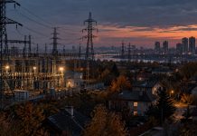 График отключения света в Киеве и области 11 октября 2026: расписание всех очередей График отключения света в Киеве и области 11 октября 2026: актуальное расписание по очередям, часы отключений и данные ДТЭК.