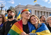 Зеленский утвердил новую стратегию по правам человека: что изменится для ЛГБТ и других граждан Украины Национальная стратегия по правам человека утверждена Зеленским. Что предусматривает указ №1038/2026 для ЛГБТ, переселенцев и других граждан.