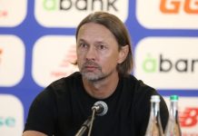 «Динамо» Киев уволило Игоря Костюка после поражения 1:3: кто стал новым тренером команды Динамо Киев уволило Игоря Костюка 18 октября после поражения от «Полесья» 1:3. Кто стал новым тренером и когда следующий матч команды.