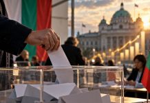 Кто победил на выборах в Болгарии 25 октября 2026: Йотова опередила Гюрова, но борьба продолжается Выборы президента Болгарии 2026: Йотова набрала 34,76%, Гюров — 31,94%. Явка около 22%. Второй тур пройдет 1 ноября.